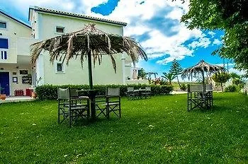 Dreams Beach Apartments كاتيليوس